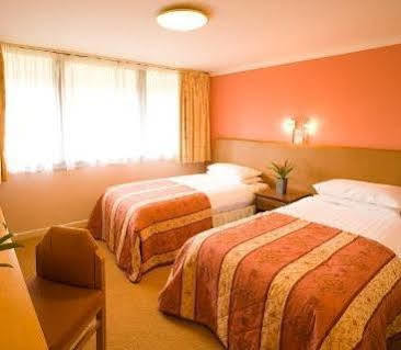Hermitage Park Hotel Coalville Εξωτερικό φωτογραφία